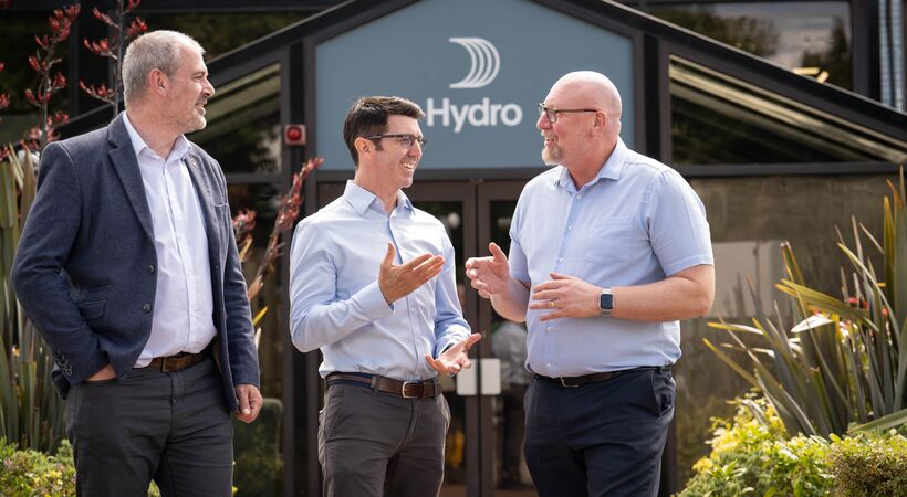 Hydro partners with Shell Energy to decarbonise UK operations