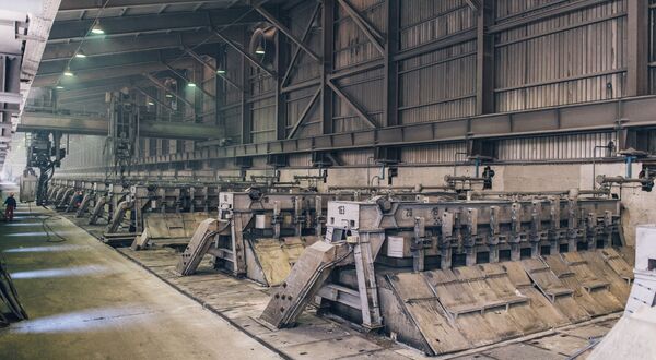 Bosnia’s ailing Aluminij shuts down operations