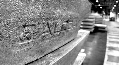 Alcoa to separate into two public companies