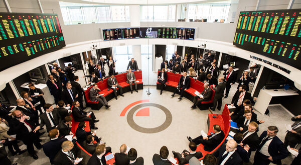 London Metal Exchange plans ‘low-carbon’ aluminium trading