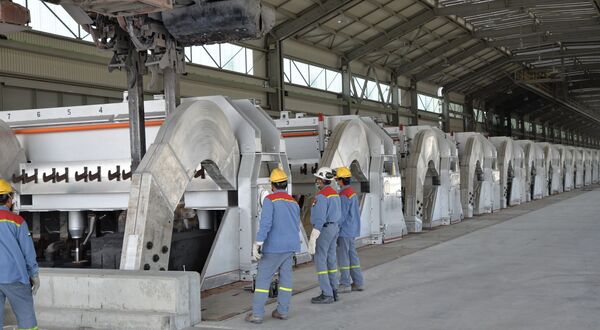 EGA starts up first section of Al Taweelah smelter expansion